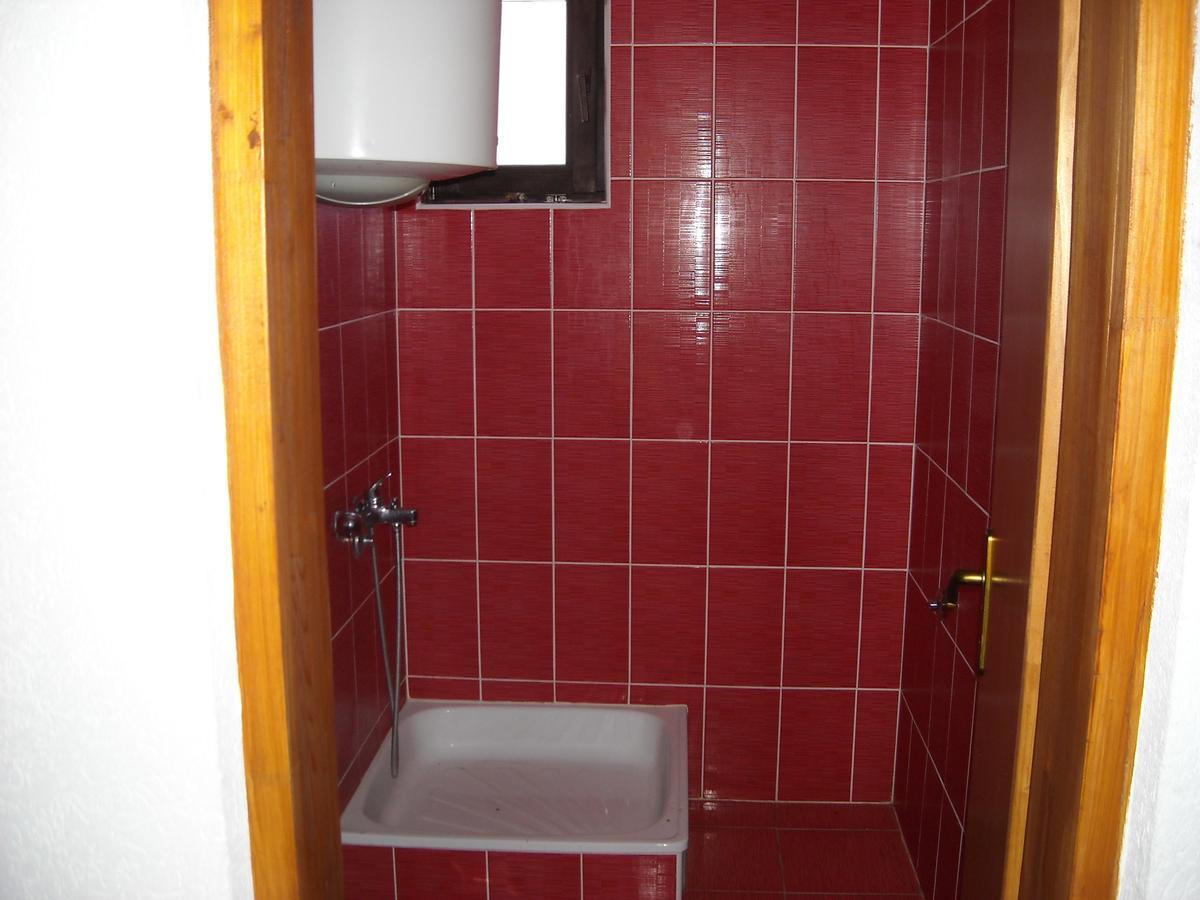 Motel Sretno Good Luck Trnovo Phòng bức ảnh
