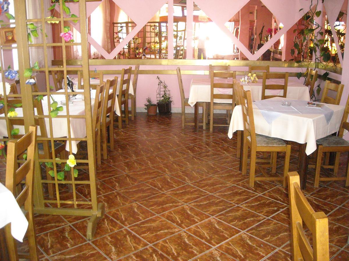 Motel Sretno Good Luck Trnovo Ngoại thất bức ảnh
